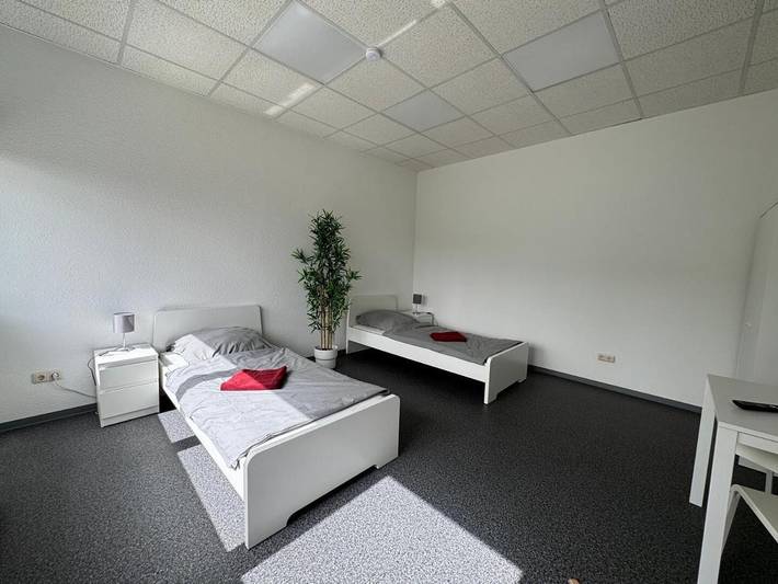 Ferienwohnung für 12 Personen, mit Terrasse und Garten in Dieburg