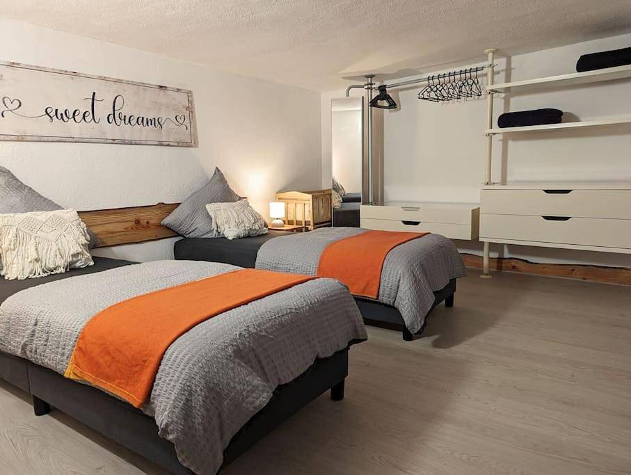 Appartement entier, Two-Bedroom Apartment in Neuried, Forêt-Noire centrale