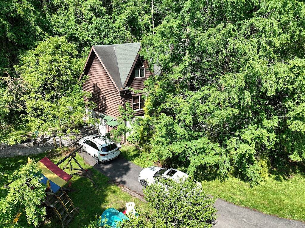 Chalet for 16 Guests in Ohio, USA