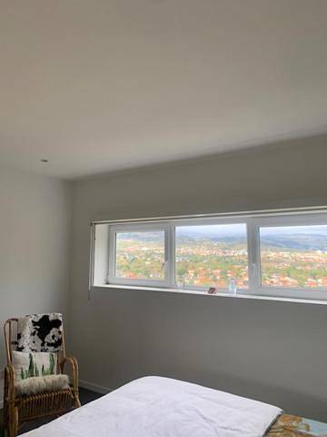 Chambre d’hôte pour 2 personnes, avec vue ainsi que terrasse et piscine dans le Puy-de-Dôme - 2