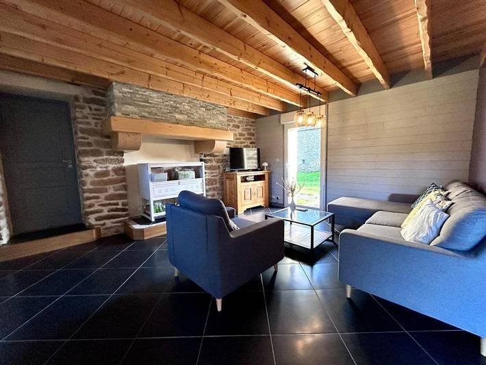 Location de vacances pour 8 personnes, avec jardin ainsi que terrasse et vue à Guiscriff - 2