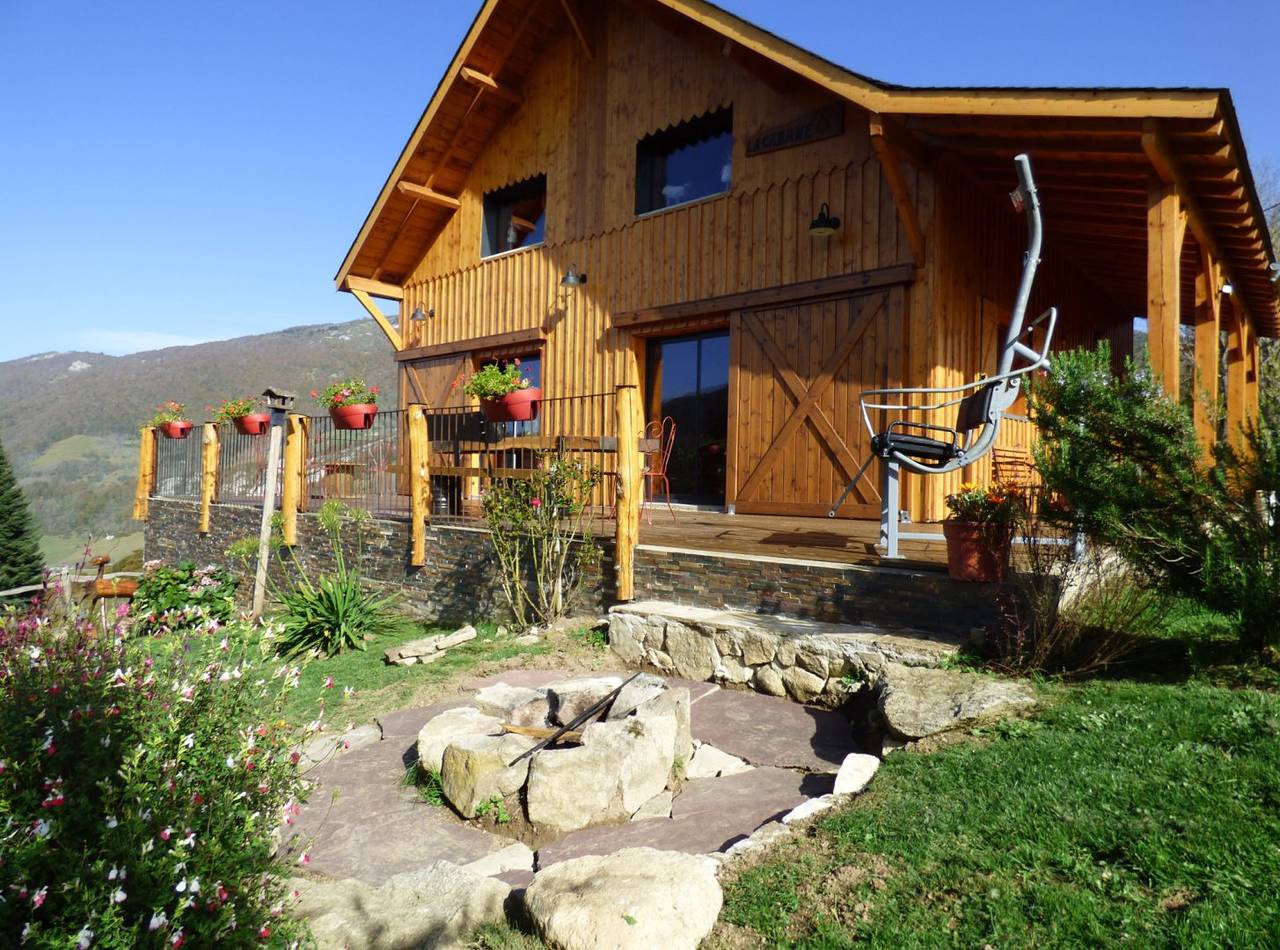 La Cabane, chalet de charme 6/8 personnes in Campan, Parc national des Pyrénées