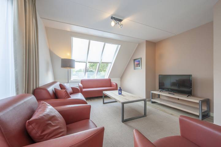 Ferienhaus für 8 Personen, mit Balkon/Terrasse und Terrasse sowie Sauna in Scharendijke - 3