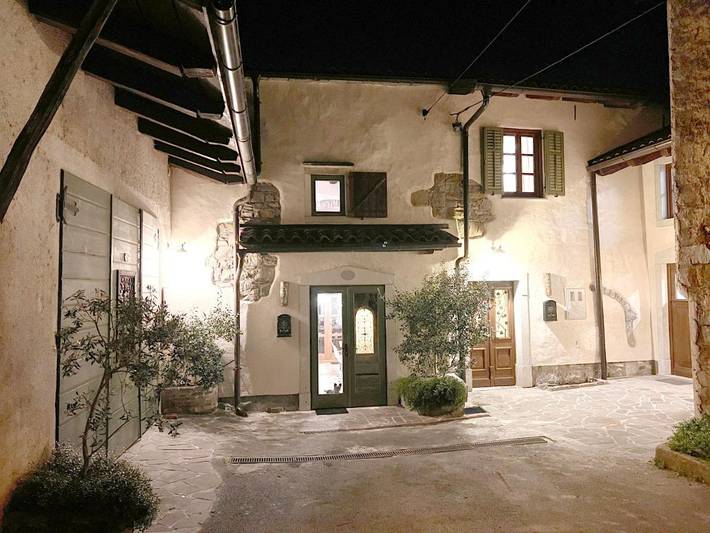 Location de vacances pour 6 personnes, avec jardin et jacuzzi à Vipava - 3