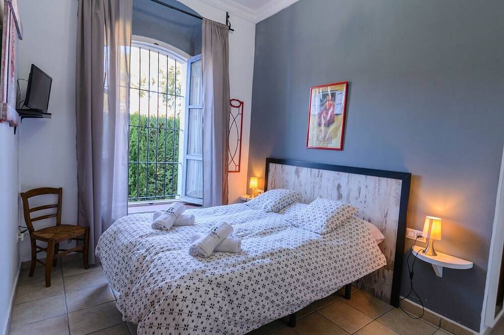 Casa Grande Constantina by Ruralidays in Constantina, Sierra Morena
