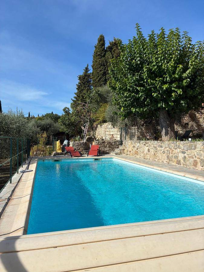 Mas des quatre cyprès in Spéracèdes, Côte méditerranéenne (France)