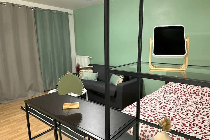 Gîte pour 4 personnes dans La Plaine Saint-Denis - 2