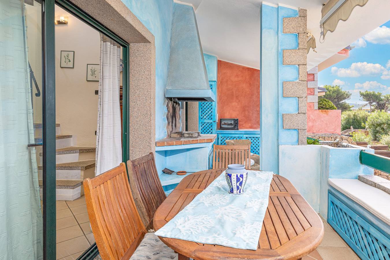 Appartement entier, Appartement de vacances "Baia del Faro" avec balcon et barbecue in Palau (town), Palau (Sardaigne)