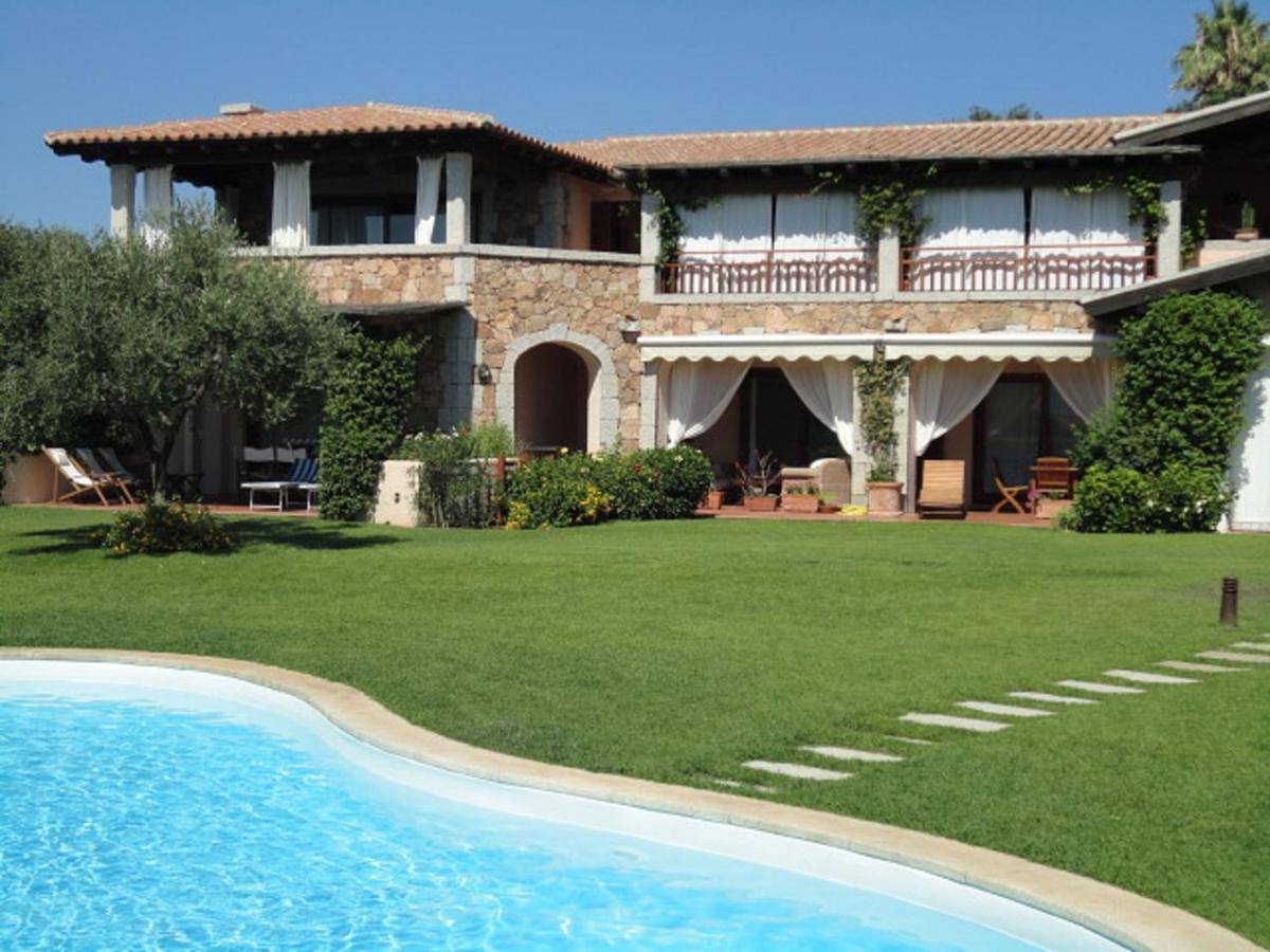 Appartement entier, Two-Bedroom Apartment in Puntaldia, San Teodoro