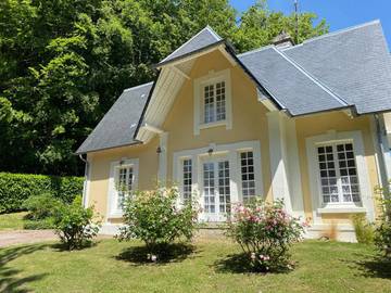 Gîte pour 6 personnes, avec jardin et vue à Pierrefitte-en-Auge