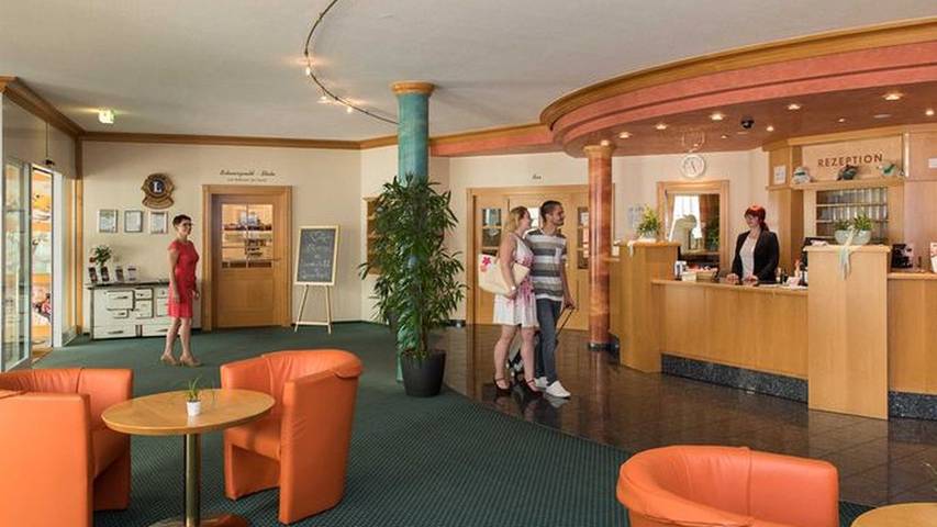 Gîte pour 3 personnes, avec piscine ainsi que sauna et balcon à Gengenbach - 3