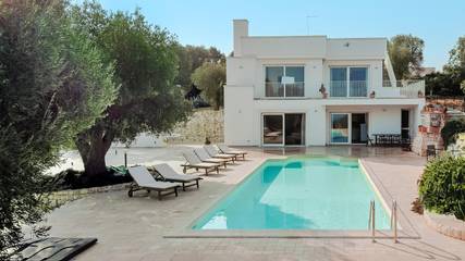 Villa for 12 People in Ostuni, Valle D'Itria, Photo 1