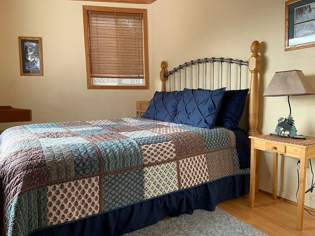 Canyon Creek Cabin in Homer, Kenai Peninsula