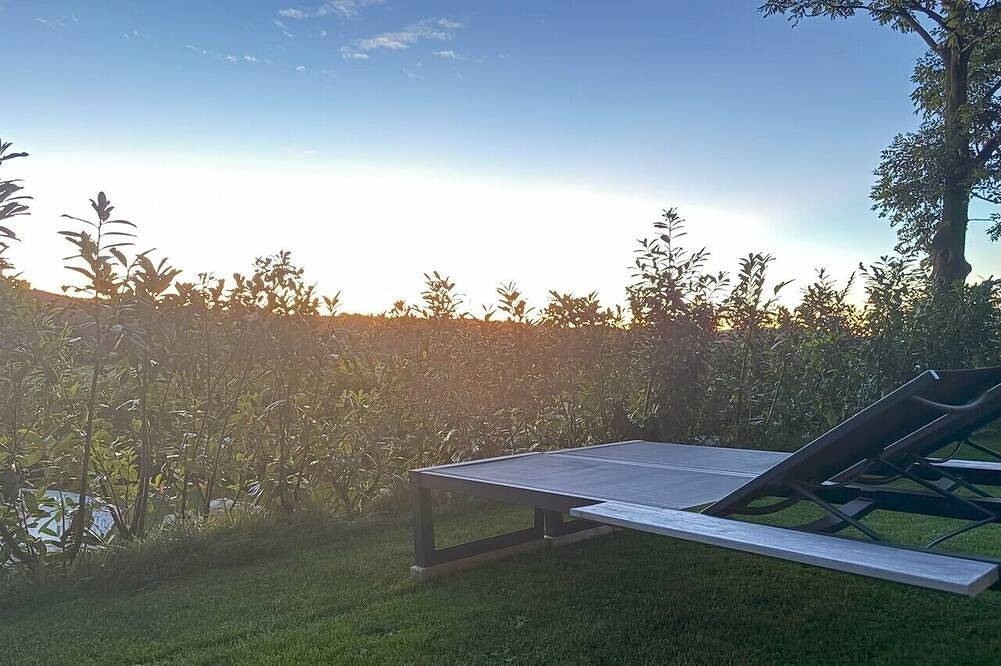 Ganze Wohnung, Moderne Ferienwohnung mit Blick in die Berge in Hausham, Alpenland Tegernsee Schliersee
