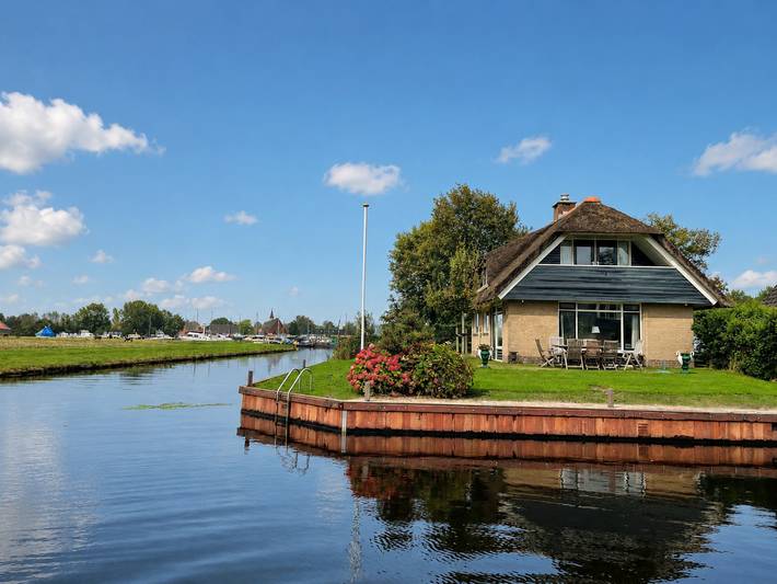 Villa für 8 Personen, mit Garten und Terrasse - 1