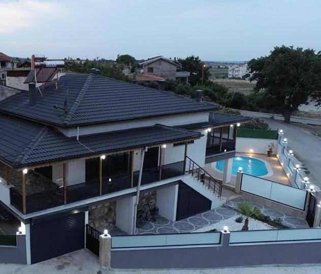Villa für 6 Personen, mit Ausblick und Terrasse sowie Pool, mit Haustier in der Türkei