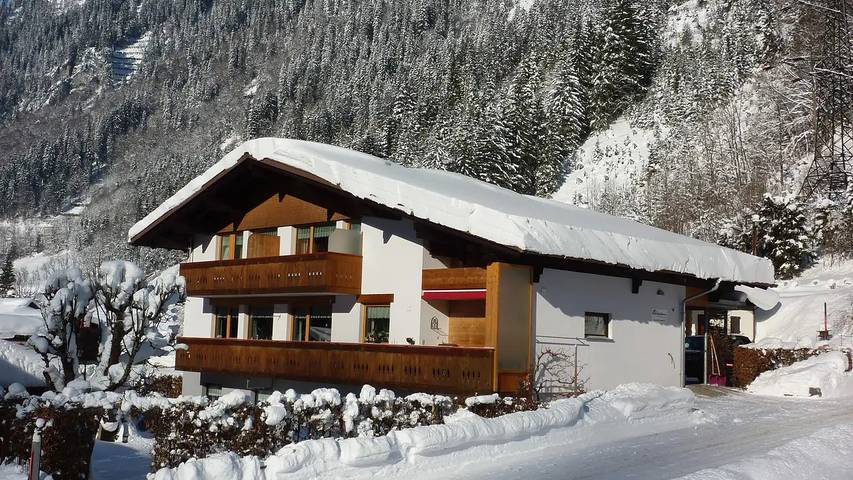 Ferienwohnung für 3 Personen, mit Balkon und Garten in Klösterle am Arlberg - 4