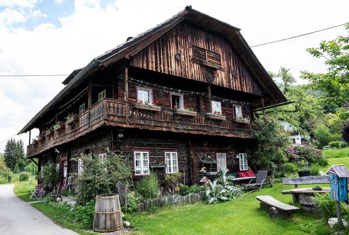 Ferienhaus für 4 Personen, mit Balkon und Garten sowie Seeblick und Ausblick am Millstätter See - 3