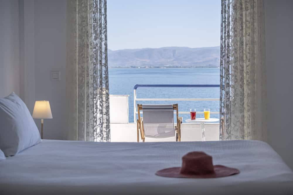 Ganze Wohnung, Ferienstrandwohnung, Meerblickbalkon, in der Nähe von Nafplio, Mykene, Epidaurus in Xiropigado, Kynouria