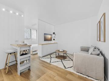 Studio for 2 People in Sydney, New South Wales, Photo 3