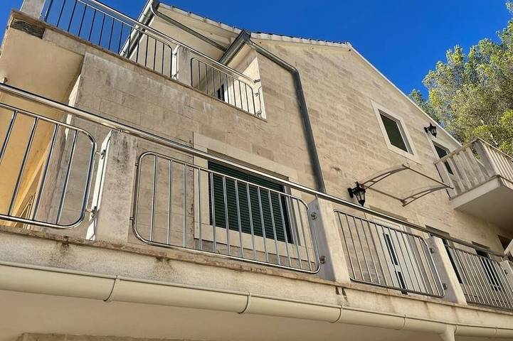 Ganze Wohnung, Krk Wasserfälle, Sonne, Strand und Meer genießen: Domizil Sunce Kornati in Skradin, Šibenik-Knin
