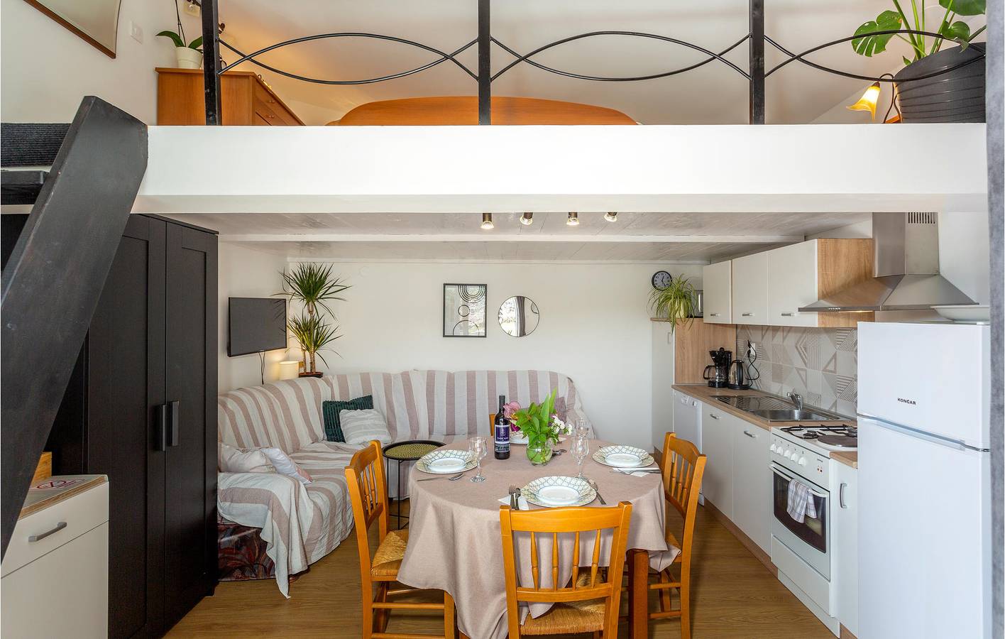 Gemütliche Ferienwohnung mit Pool, in der Nähe der Küste und des Stadtzentrums von Bakar in Primorje-Gorski Kotar