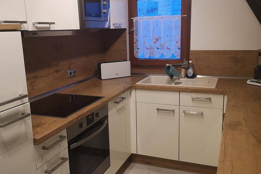 Ferienhaus Fynnhütte - Ferienhaus, Dusche oder Bad, Wc, 2 Schlafräume in Tann, Rhön-Hessen