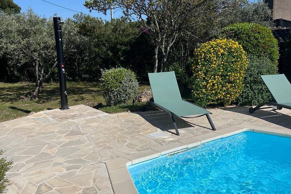 Beautiful Provencal Villa, Private Pool, Amazing Views, Sleeps 6-10, Ac, Wifi in Flayosc, Draguignan en omgeving