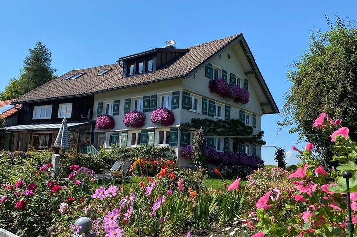 Ferienwohnung für 6 Personen, mit Garten in Stiefenhofen