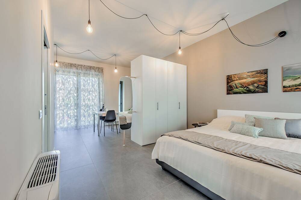 Ganze Wohnung, Colbert House Barolo, Unit 2 in Barolo, Langhe