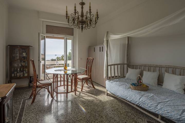 Gîte pour 8 personnes, avec balcon, animaux acceptés dans Nervi (Genova) - 4
