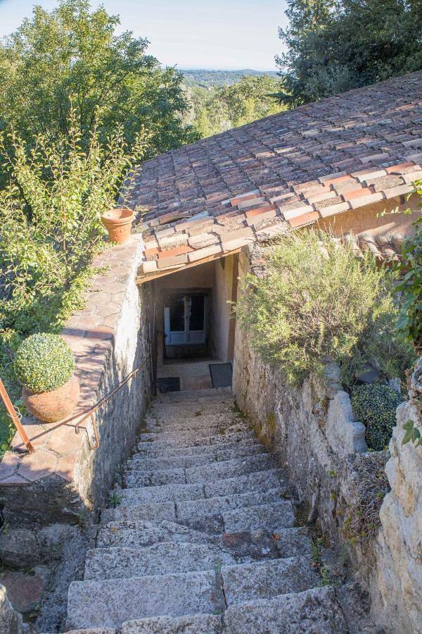 Double Room with Private Bathroom in Grasse, Côte méditerranéenne (France)
