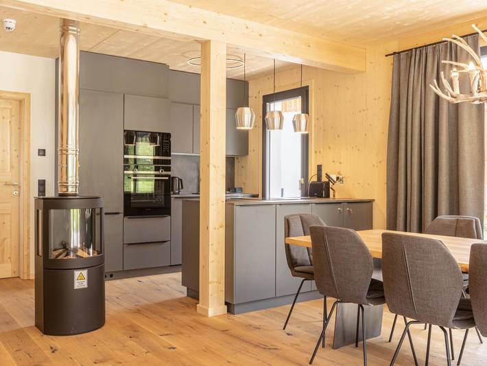 Mit 4 Schlafzimmern mit Sauna & Kamin in Biberwier, Außerfern