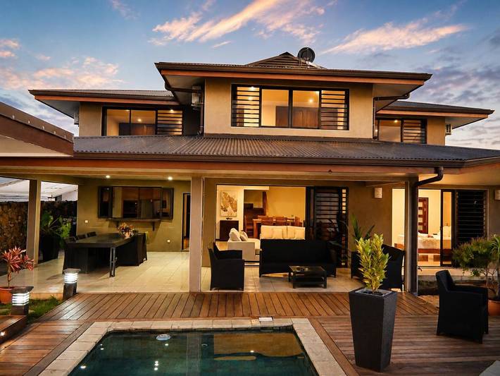 Villa for 8 people, with view and garden as well as pool - 1