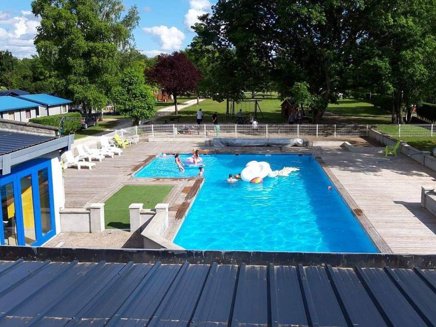 Camping Les Naïades - Chalet 5 personas - Moréa - 24m² - 2 habitaciones in Chatel-Chéhéry, Ardenas