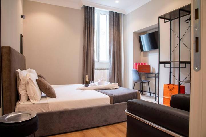 Maison d’hôte pour 2 personnes, avec terrasse et vue dans Fontaine de Trevi - 3