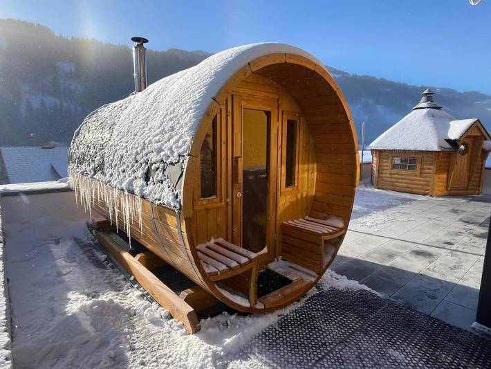 Chalet für 11 Personen, mit Balkon und Terrasse sowie Garten und Sauna in Schladming - 4