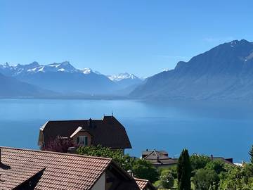 Location de vacances pour 2 personnes, avec vue sur le lac et balcon dans Canton de Vaud