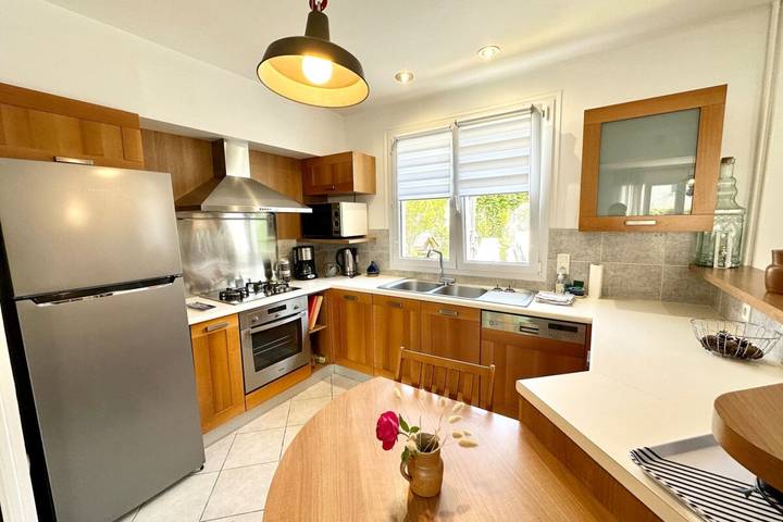 Location de vacances pour 6 personnes, avec jardin et terrasse dans Plage de Port Fontaine-Lomener - 2