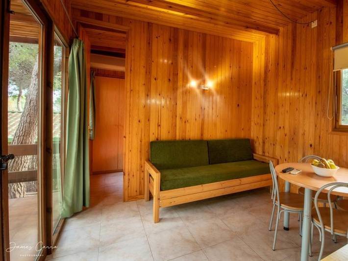 Camping Vilanova Park - Chalet 4 personen - S150 - Klimaanlage - TV - Bettwäsche - Endreinigung in Vilanova i la Geltrú, Garraf