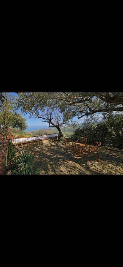 Casa vacanza per 6 persone, con panorama e giardino, con animali domestici in Collesano