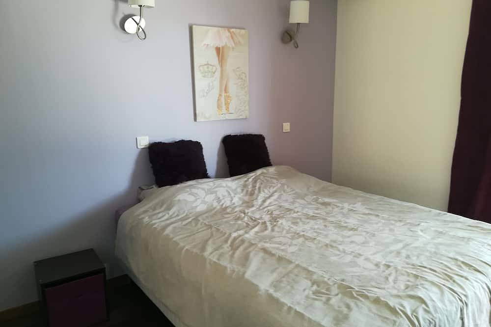 Villa 300m2 avec piscine chauffée, jacuzzi+spa de nage in Afa, Région d'Ajaccio