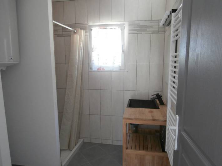 Gîte pour 2 personnes, avec jardin et piscine à La Garde-Freinet - 3