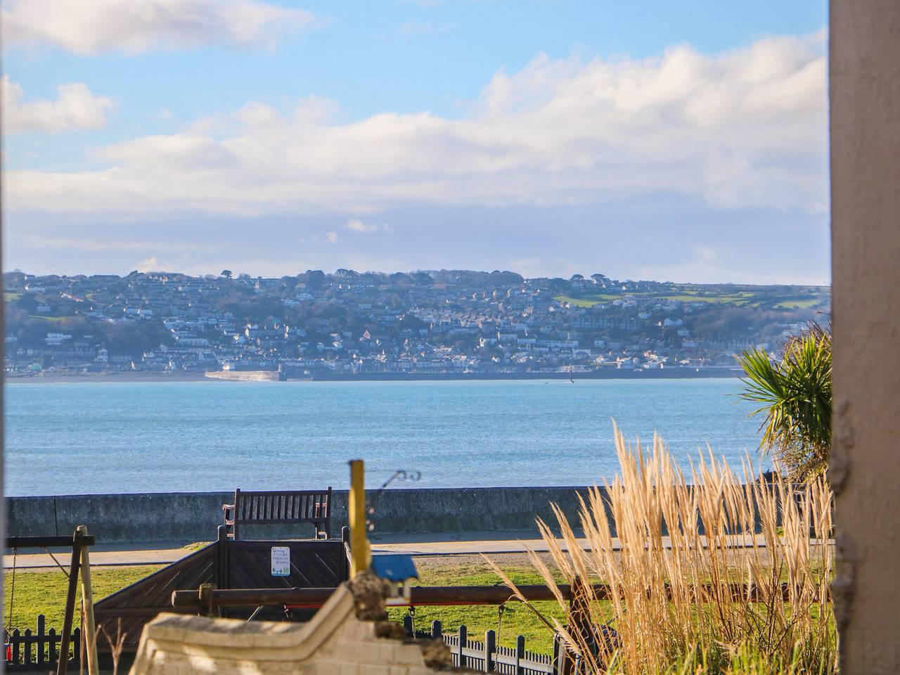 Ganzes Studio, Mackerel Sky in Marazion, Cornwall