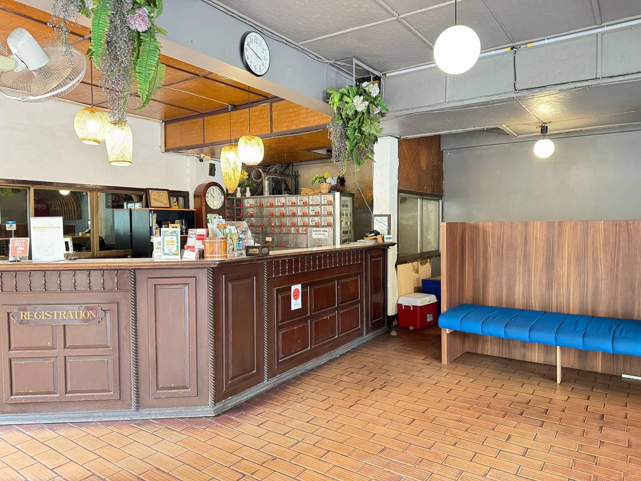 Cozy Double Stay | Thai Guesthouse Charm in Chiang Mai Province