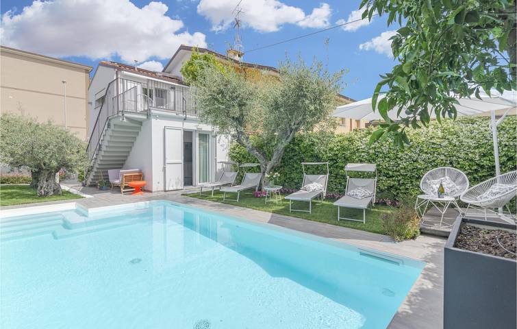 Casa vacanza per 10 persone con terrazza in Antonio, Civitanova Marche