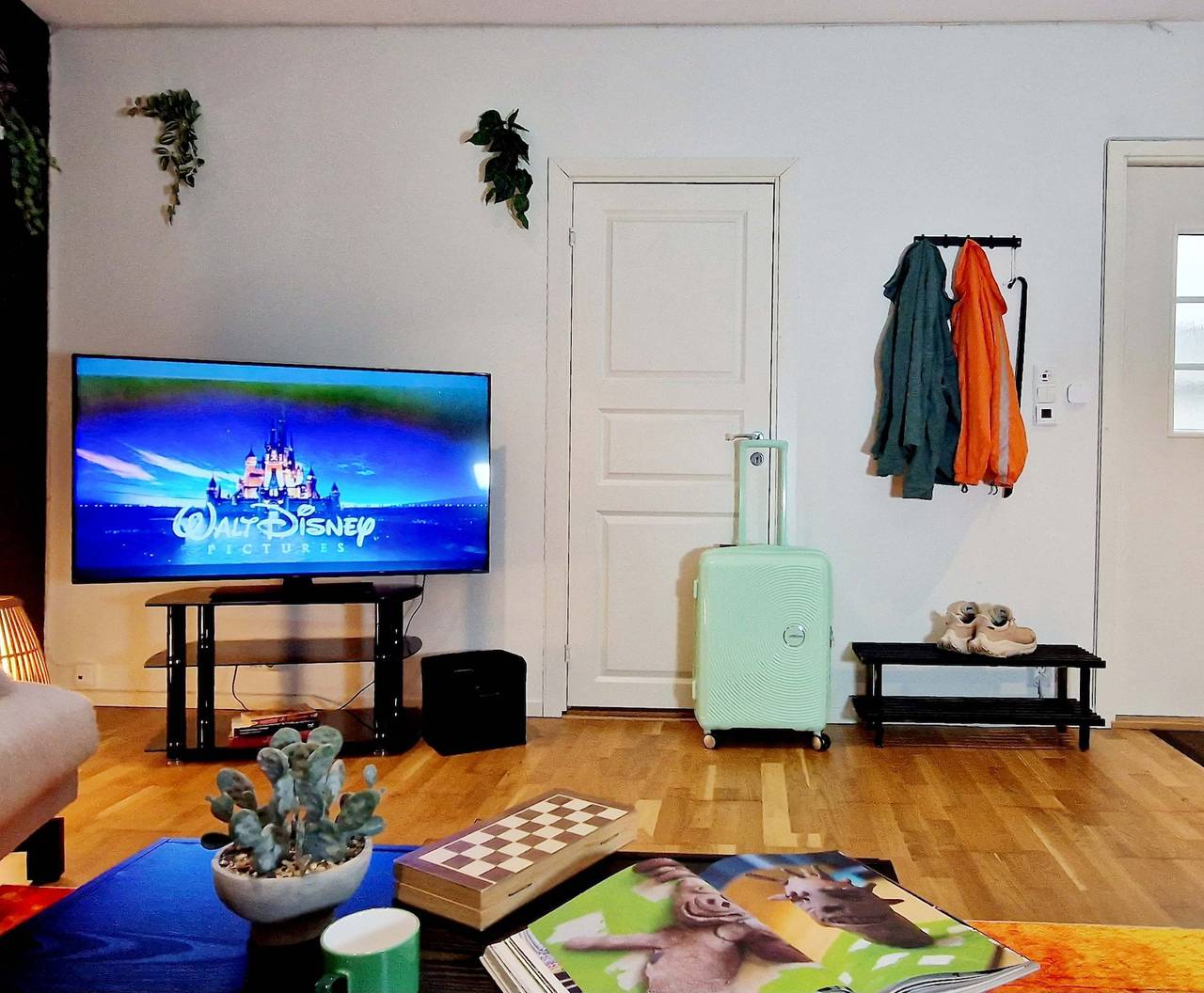 Appartamento intero, Prime location  amazing king bed  colorful oasis in Bergenhus, Bergen