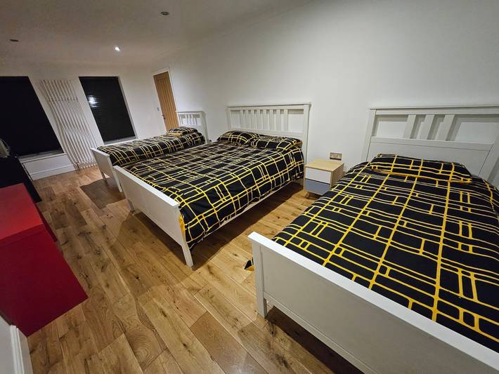 Gîte pour 12 personnes, avec jardin à Windsor - 2