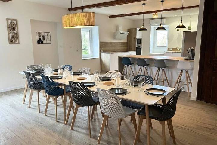 Chambre d’hôte pour 14 personnes dans la Loire