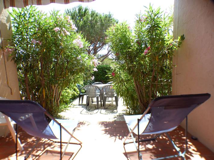 Gîte pour 4 personnes, avec piscine et jardin, animaux acceptés à Saint-Mandrier-sur-Mer - 3